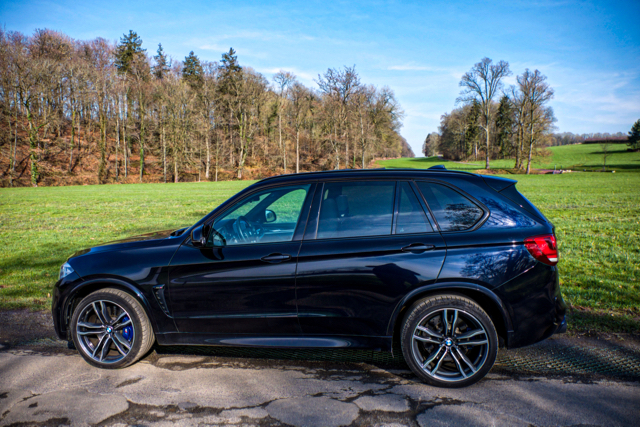eagle Anonymous exaggerate Carbon Black vs Sapphire Black - BMW X5 and X6 Forum (F15/F16)