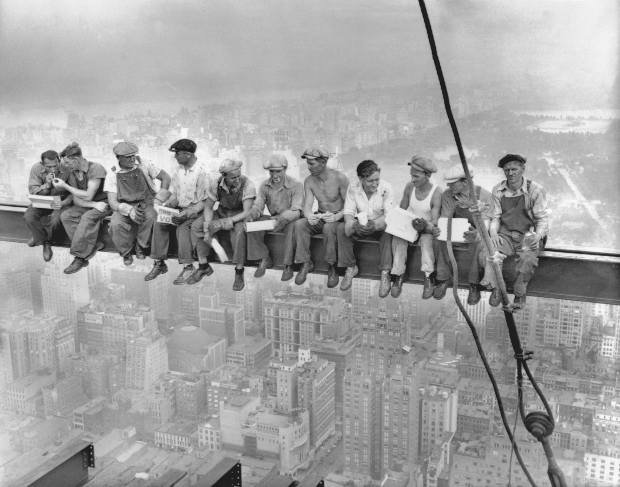 Name:  Lunch_atop_a_Skyscraper_-_Charles_Clyde_Ebbets.jpg
Views: 1181
Size:  309.3 KB