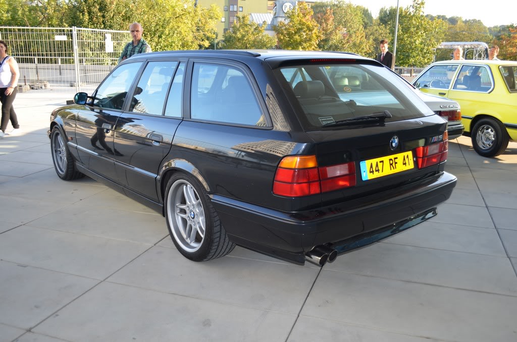 Name:  e34 M5 bonhams auction  DSC_0715.jpg
Views: 12999
Size:  132.6 KB