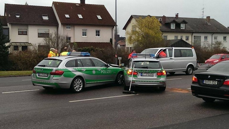 Name:  polizei crash.jpg
Views: 6825
Size:  98.9 KB