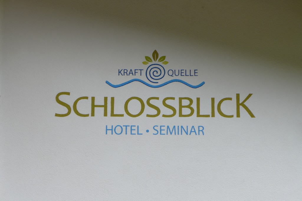 Name:  schloss Blick Hotel Kufstein   P1000990.jpg
Views: 10466
Size:  144.2 KB